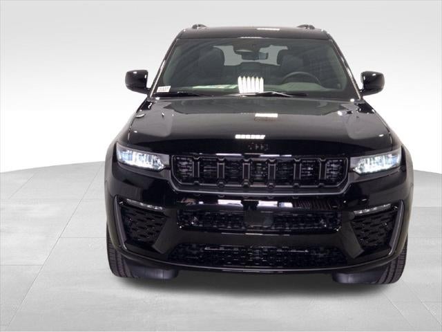 2027 Jeep Grand Cherokee GRAND CHEROKEE LIMITED RESERVE 4X4