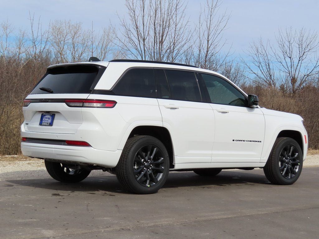 2026 Jeep Grand Cherokee GRAND CHEROKEE LIMITED RESERVE 4X4