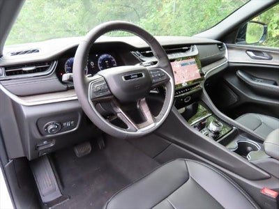 2027 Jeep Grand Cherokee GRAND CHEROKEE LIMITED 4X4