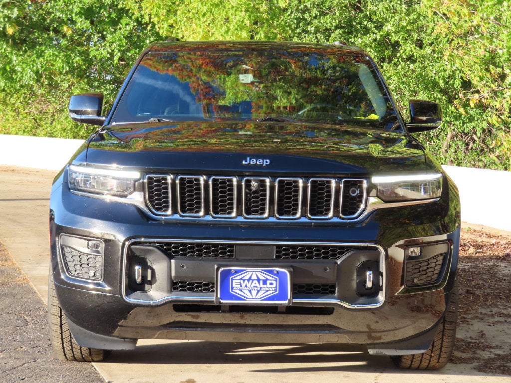 2023 Jeep Grand Cherokee Overland 4x4