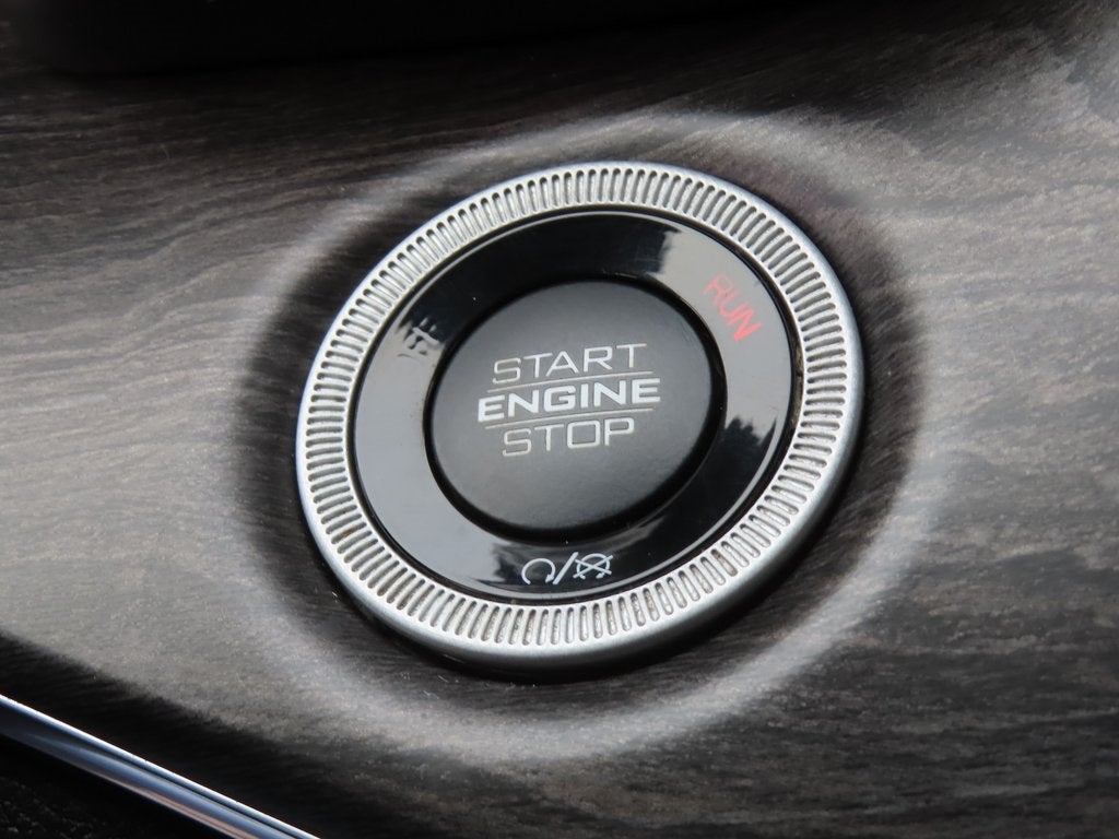 2022 Jeep Grand Cherokee Overland 4x4