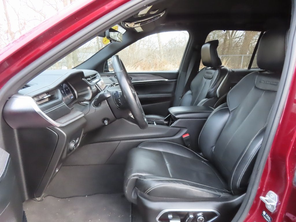 2022 Jeep Grand Cherokee Overland 4x4