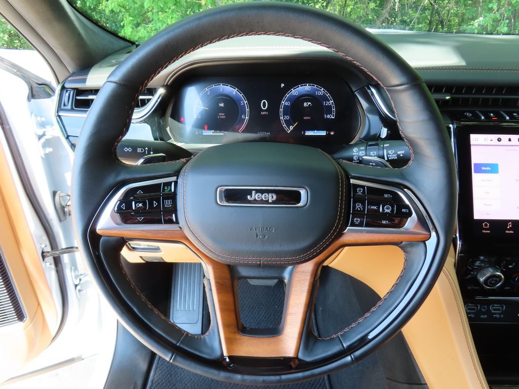 2025 Jeep Grand Cherokee Summit Reserve 4x4