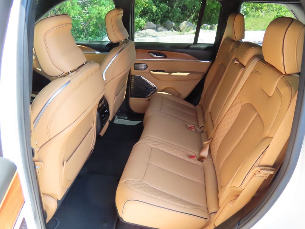 2025 Jeep Grand Cherokee Summit Reserve 4x4
