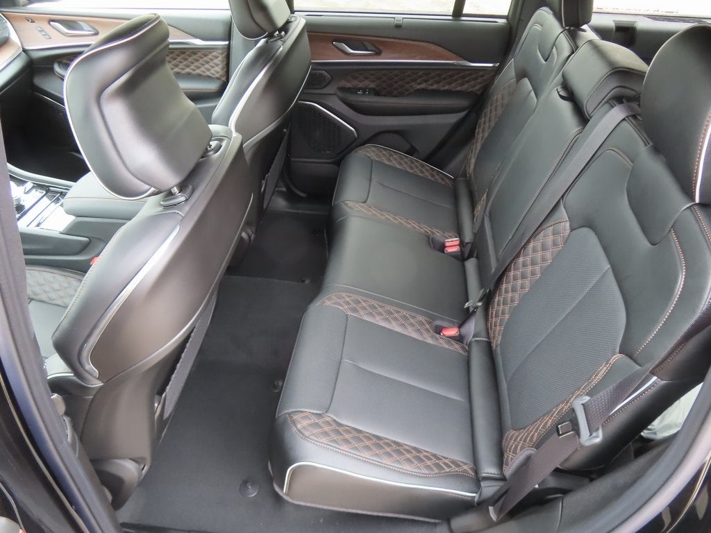 2025 Jeep Grand Cherokee GRAND CHEROKEE SUMMIT 4X4