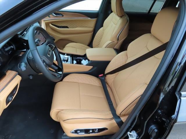 2027 Jeep Grand Cherokee GRAND CHEROKEE SUMMIT 4X4