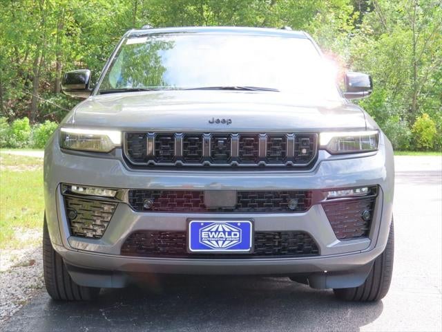 2027 Jeep Grand Cherokee GRAND CHEROKEE SUMMIT 4X4