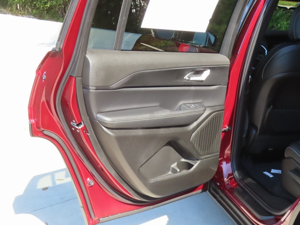 2025 Jeep Grand Cherokee L GRAND CHEROKEE L ALTITUDE X 4X4