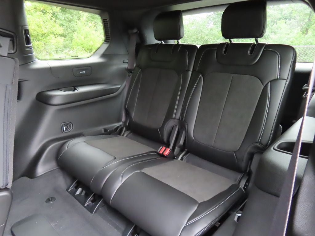 2027 Jeep Grand Cherokee L GRAND CHEROKEE L LAREDO ALTITUDE 4X4