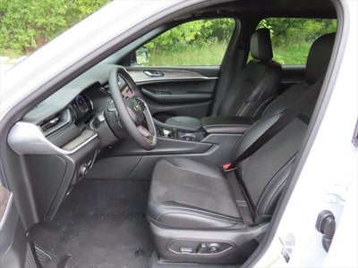 2027 Jeep Grand Cherokee L GRAND CHEROKEE L LAREDO ALTITUDE 4X4