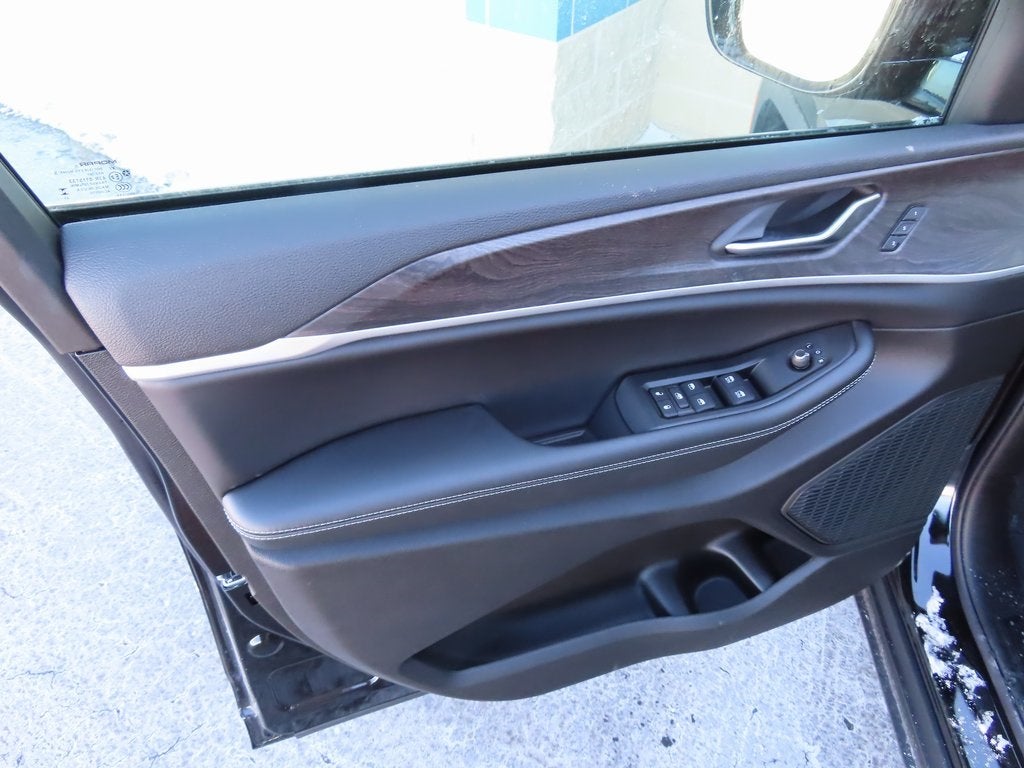 2025 Jeep Grand Cherokee L GRAND CHEROKEE L LIMITED 4X4