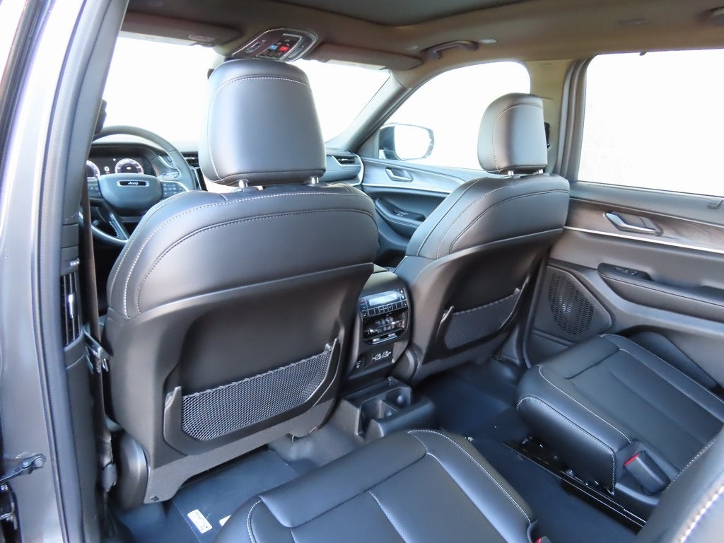 2025 Jeep Grand Cherokee L GRAND CHEROKEE L LIMITED 4X4