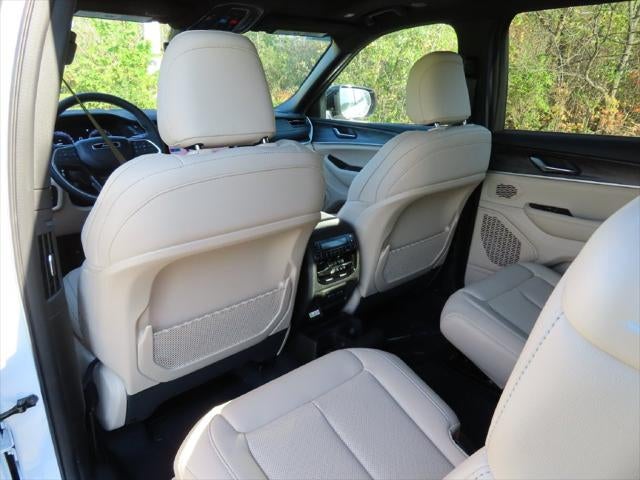 2027 Jeep Grand Cherokee L GRAND CHEROKEE L LIMITED 4X4
