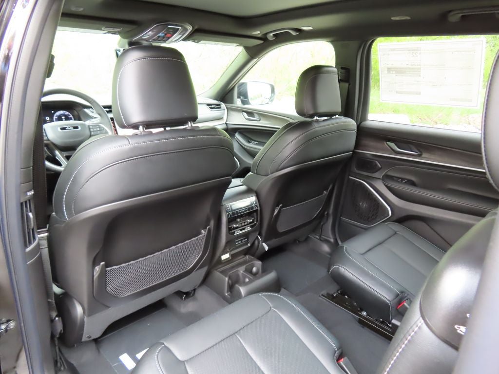 2026 Jeep Grand Cherokee L GRAND CHEROKEE L LIMITED RESERVE 4X4