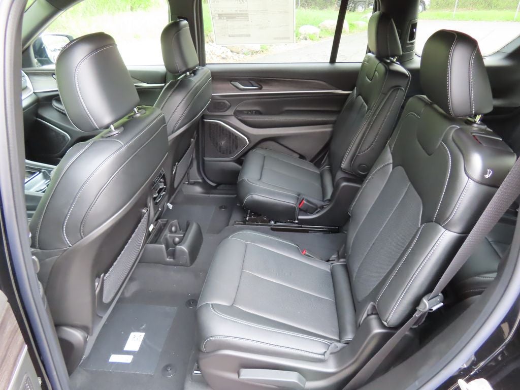 2026 Jeep Grand Cherokee L GRAND CHEROKEE L LIMITED RESERVE 4X4