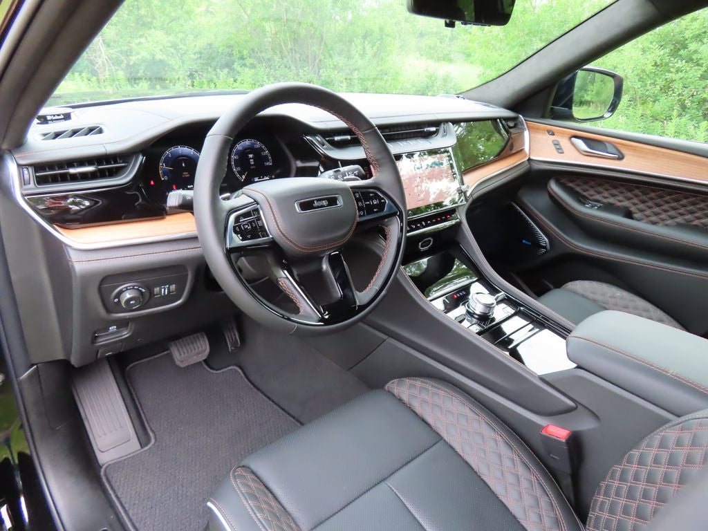 2026 Jeep Grand Cherokee L GRAND CHEROKEE L SUMMIT 4X4