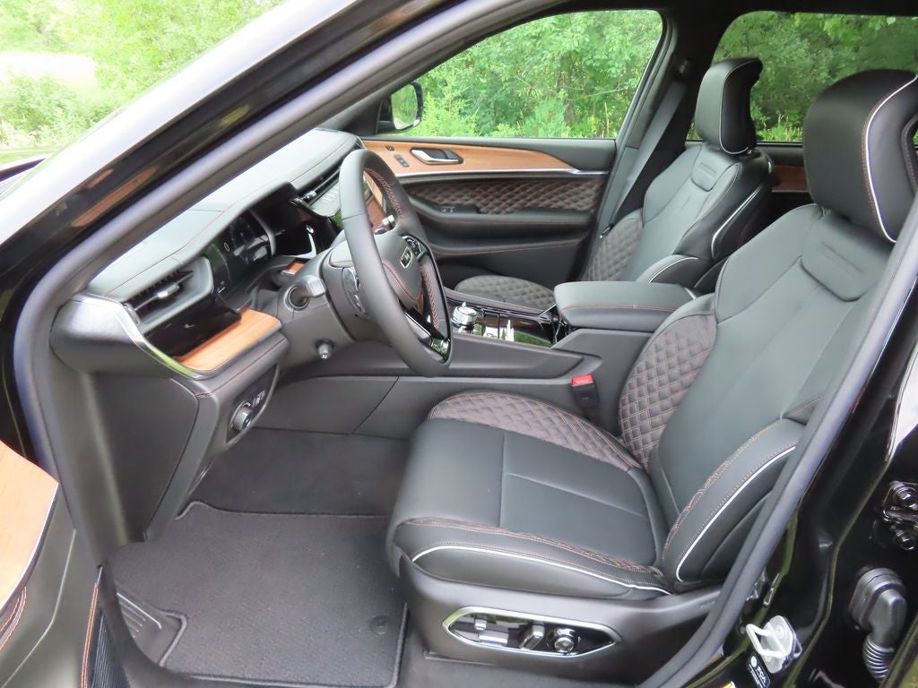 2026 Jeep Grand Cherokee L GRAND CHEROKEE L SUMMIT 4X4
