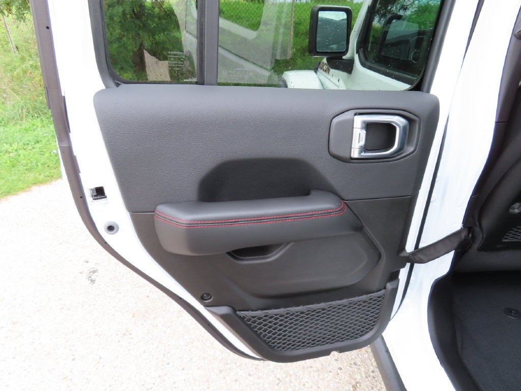 2027 Jeep Wrangler WRANGLER 4-DOOR RUBICON X