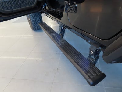 2025 Jeep Wrangler 4-Door Recon 4x4