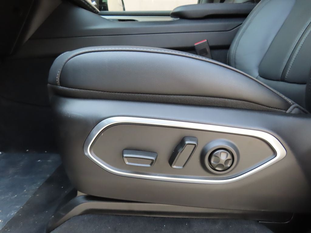 2026 Jeep Grand Wagoneer L GRAND WAGONEER L LIMITED ALTITUDE 4X4