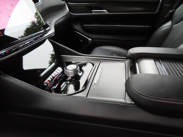 2024 Jeep Wagoneer L Series II 4x4