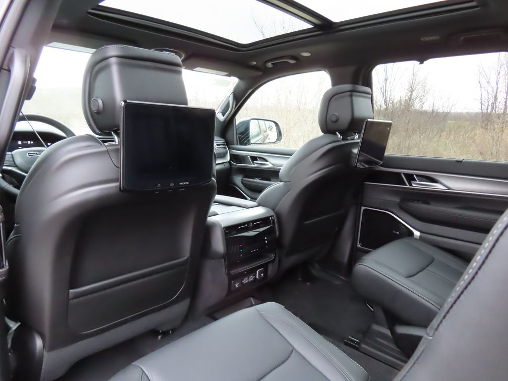 2026 Jeep Grand Wagoneer GRAND WAGONEER LIMITED RESERVE 4X4