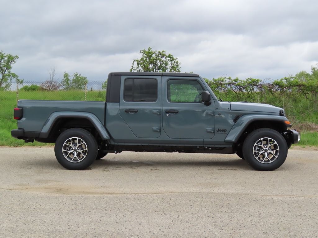 2026 Jeep Gladiator GLADIATOR SPORT S 4X4