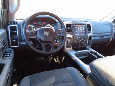 2018 RAM 1500 Big Horn Crew Cab 4x4 5'7' Box