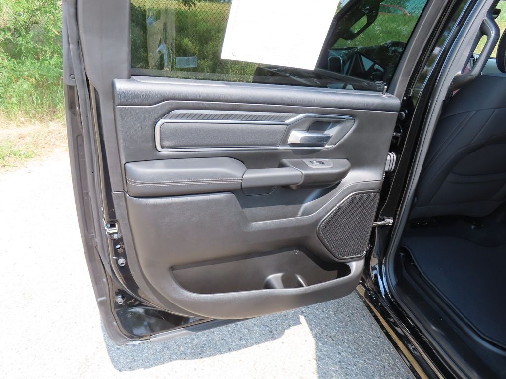 2025 RAM 1500 Big Horn Crew Cab 4x4 5'7' Box