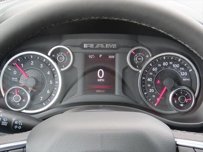 2025 RAM 1500 Big Horn Crew Cab 4x4 5'7' Box