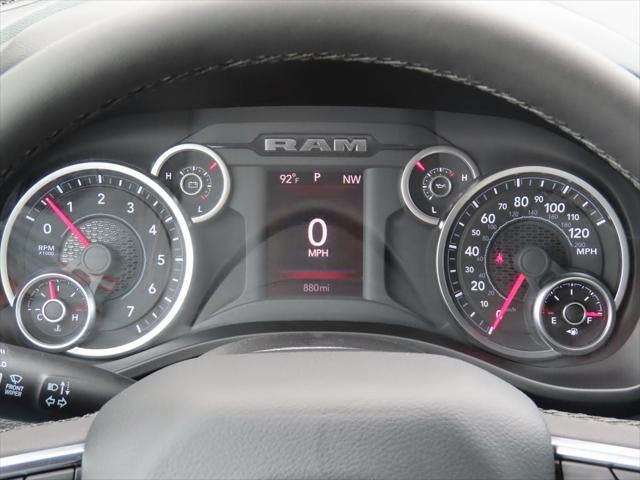 2025 RAM 1500 Big Horn Crew Cab 4x4 5'7' Box