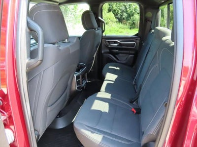 2022 RAM 1500 Big Horn Quad Cab 4x4 6'4' Box