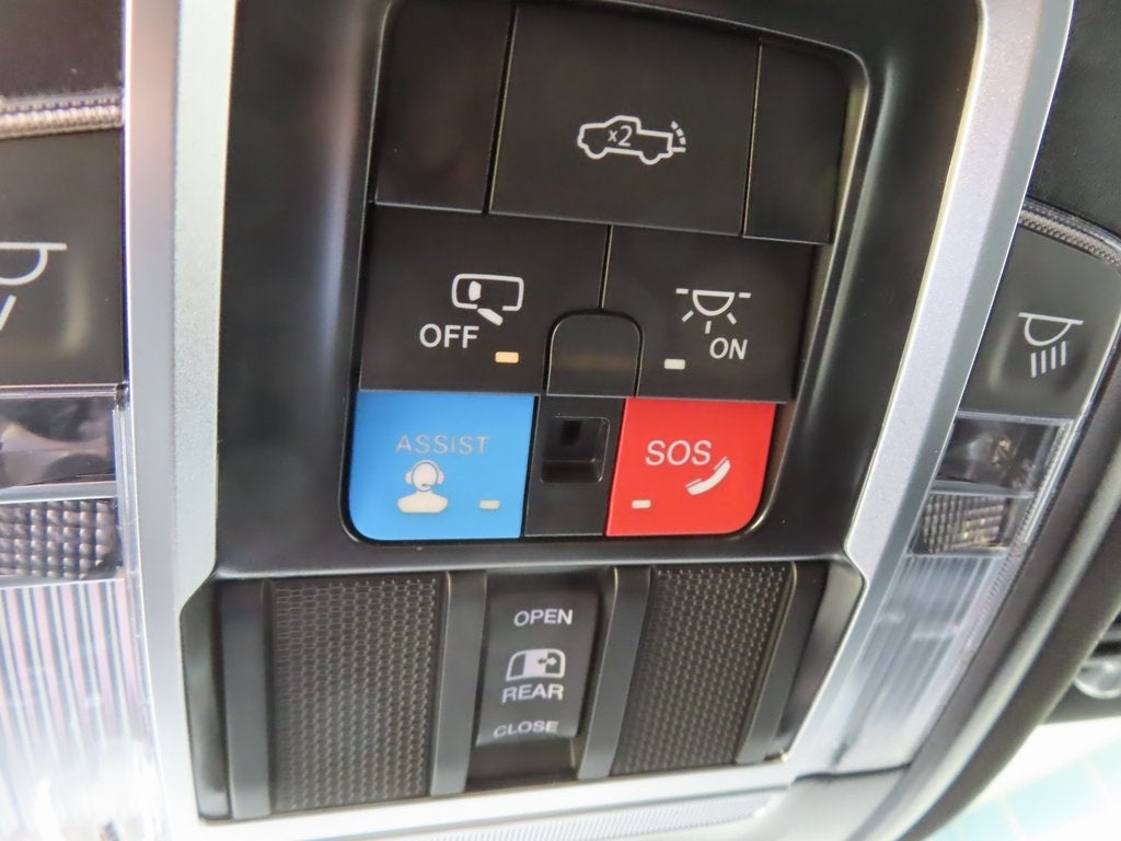 2026 RAM 1500 RAM 1500 LONE STAR CREW CAB 4X4 5'7' BOX