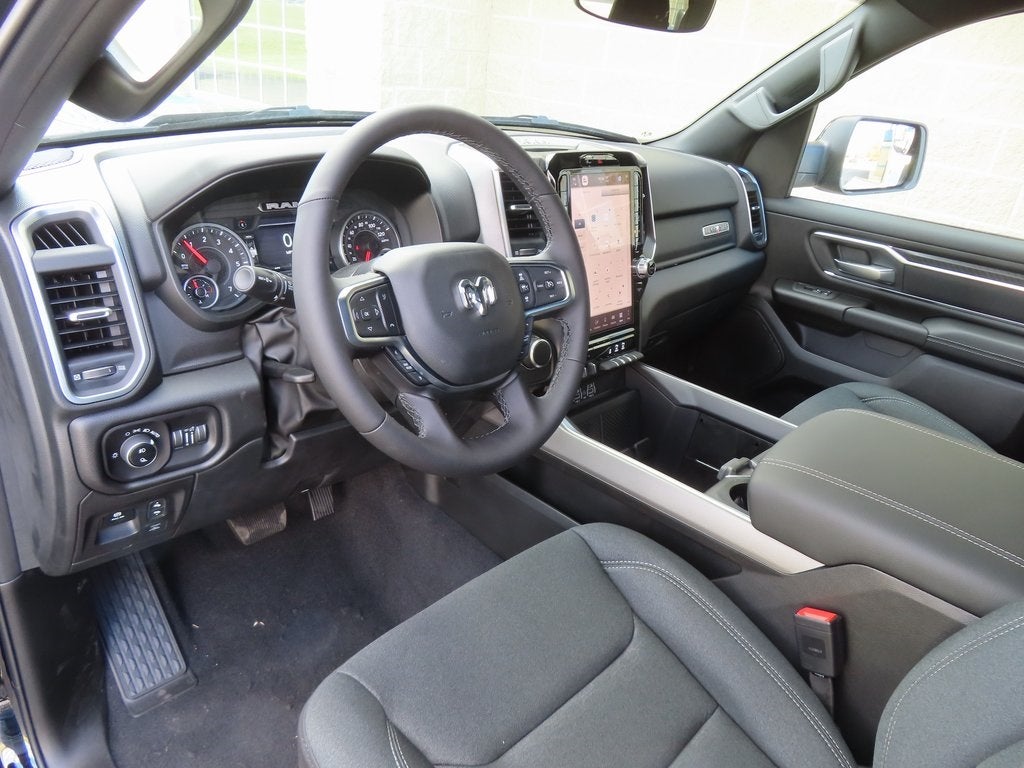 2026 RAM 1500 RAM 1500 LONE STAR CREW CAB 4X4 5'7' BOX