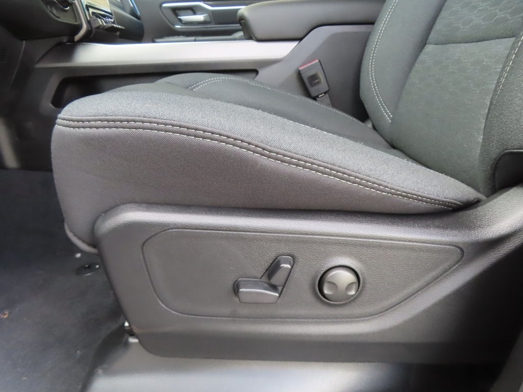 2026 RAM 1500 RAM 1500 LONE STAR CREW CAB 4X4 5'7' BOX