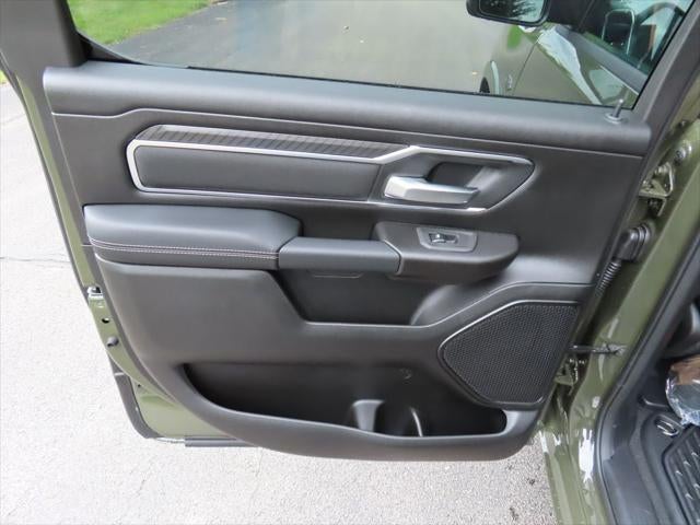 2027 RAM 1500 RAM 1500 BIG HORN CREW CAB 4X4 5'7' BOX