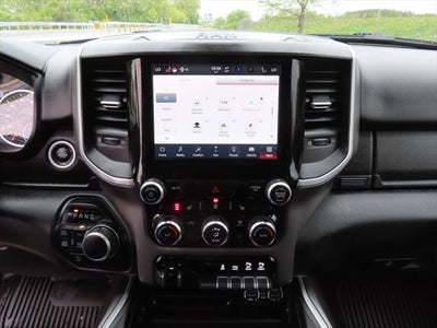 2022 RAM 1500 Big Horn Crew Cab 4x4 5'7' Box