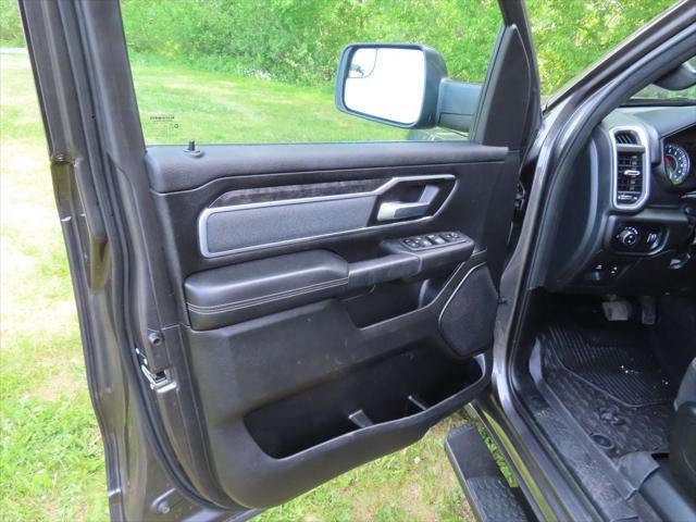2022 RAM 1500 Big Horn Crew Cab 4x4 5'7' Box