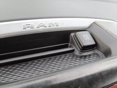 2021 RAM 1500 Big Horn Crew Cab 4x4 5'7' Box