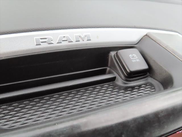 2021 RAM 1500 Big Horn Crew Cab 4x4 5'7' Box