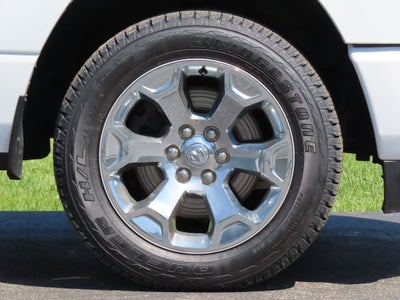 2022 RAM 1500 Big Horn Crew Cab 4x4 5'7' Box