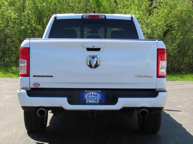 2022 RAM 1500 Big Horn Crew Cab 4x4 5'7' Box