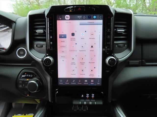 2026 RAM 1500 RAM 1500 BIG HORN CREW CAB 4X4 5'7' BOX