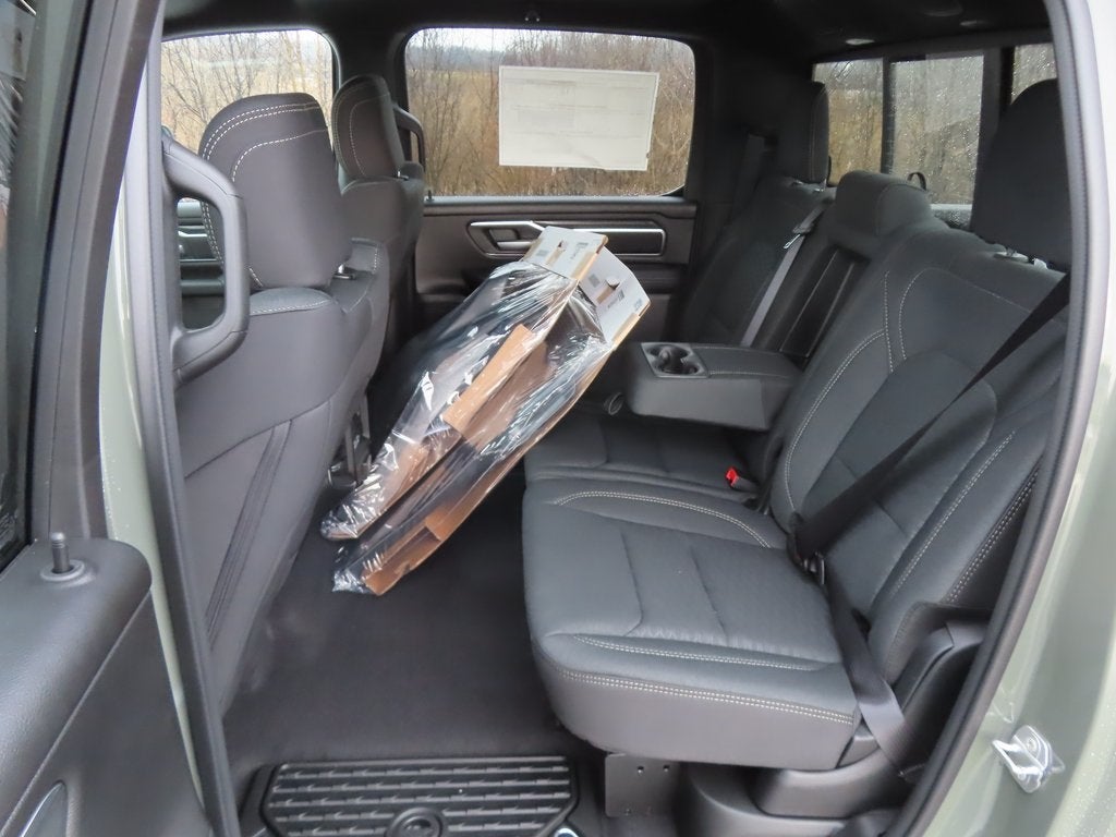 2026 RAM 1500 RAM 1500 BIG HORN CREW CAB 4X4 5'7' BOX