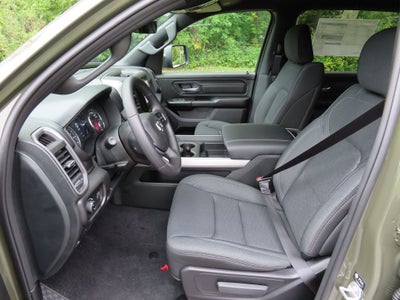 2027 RAM 1500 RAM 1500 EXPRESS CREW CAB 4X4 5'7' BOX