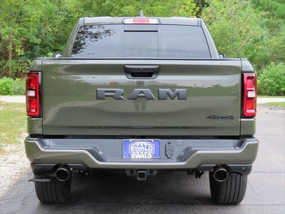 2027 RAM 1500 RAM 1500 EXPRESS CREW CAB 4X4 5'7' BOX