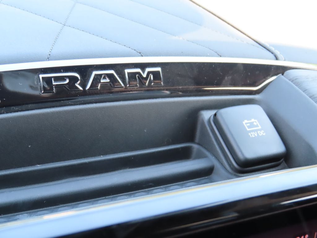 2027 RAM 1500 Limited