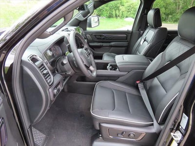 2026 RAM 1500 RAM 1500 LIMITED CREW CAB 4X4 5'7' BOX