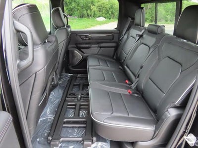 2026 RAM 1500 RAM 1500 LIMITED CREW CAB 4X4 5'7' BOX