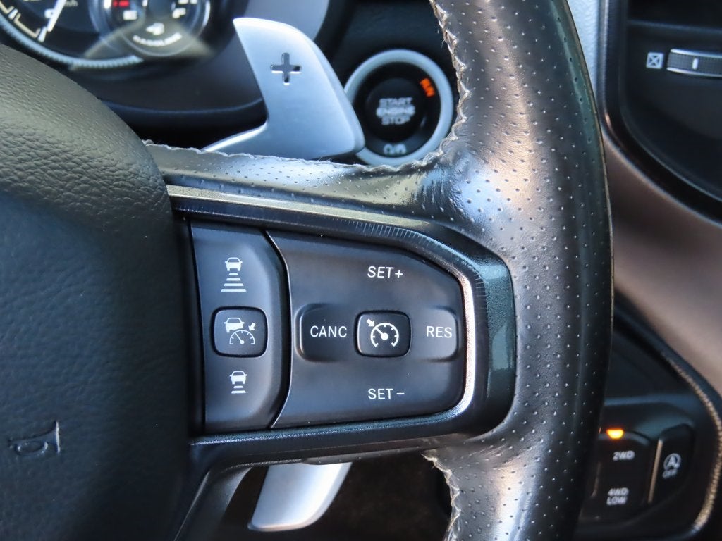 2022 RAM 1500 Laramie Crew Cab 4x4 5'7' Box